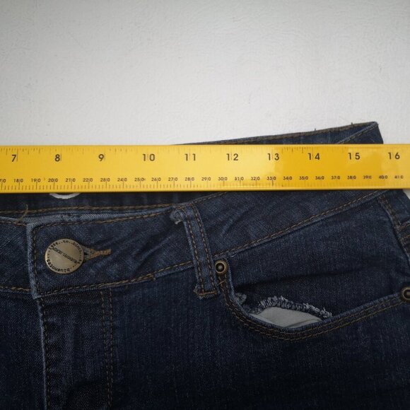 Bluenotes Ladies Size 31/30 Skinny Flare Carly Medium/Dark Wash Blue Jeans - Picture 12 of 14